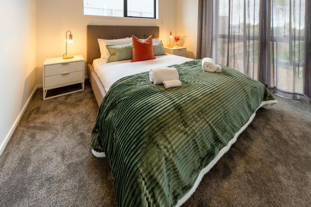 Peaceful Park View Townhouse 2 Bed W/Carpark Apartment Christchurch Luaran gambar