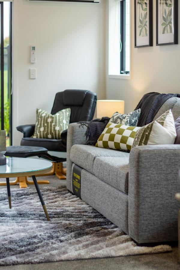 Peaceful Park View Townhouse 2 Bed W/Carpark Apartment Christchurch Luaran gambar